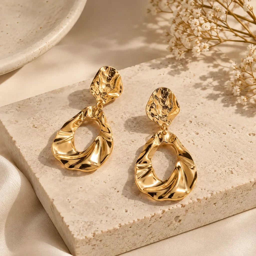 STATEMENT EARRINGS